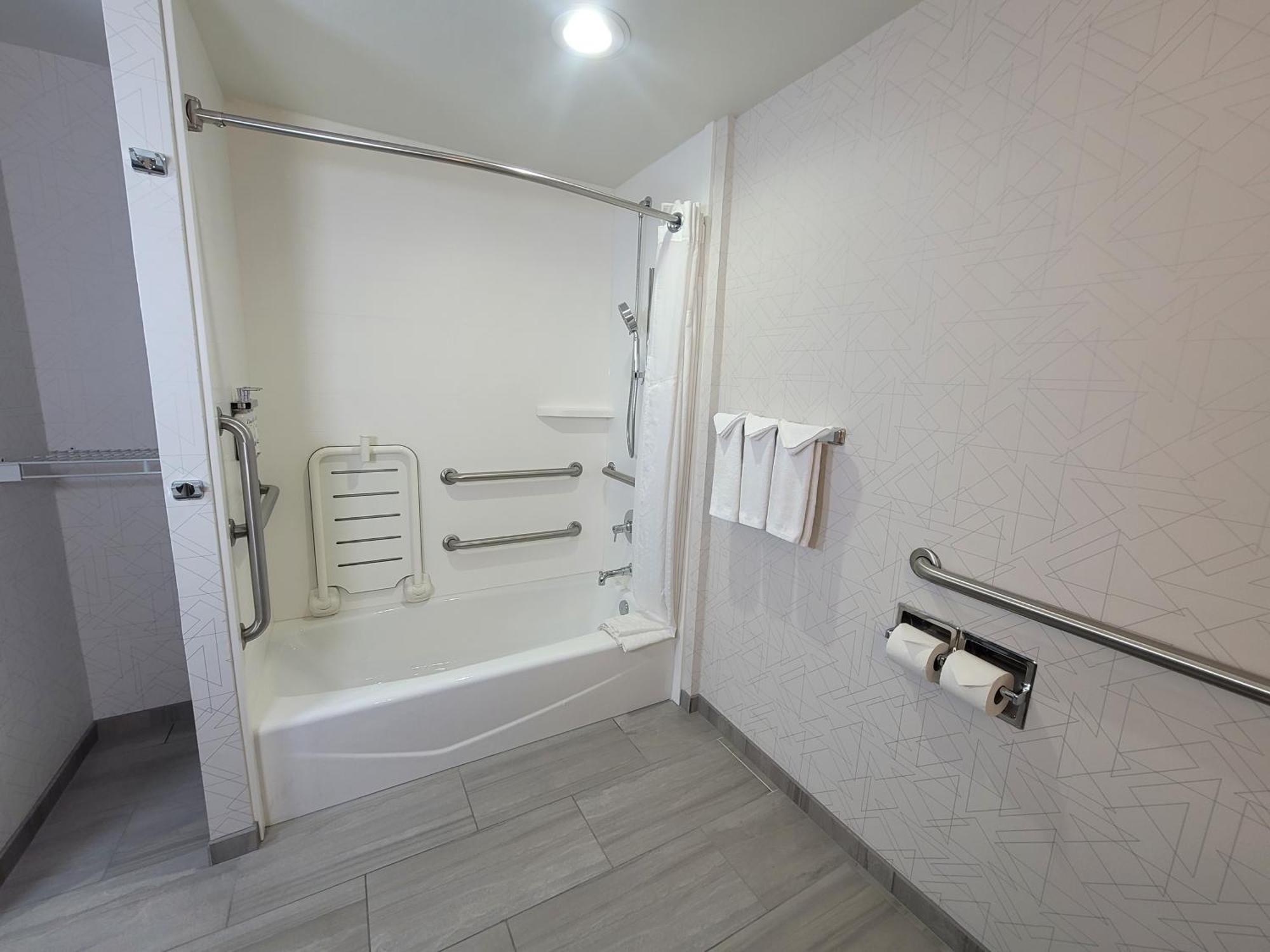 Holiday Inn Express San Diego South - Chula Vista By Ihg Exteriör bild