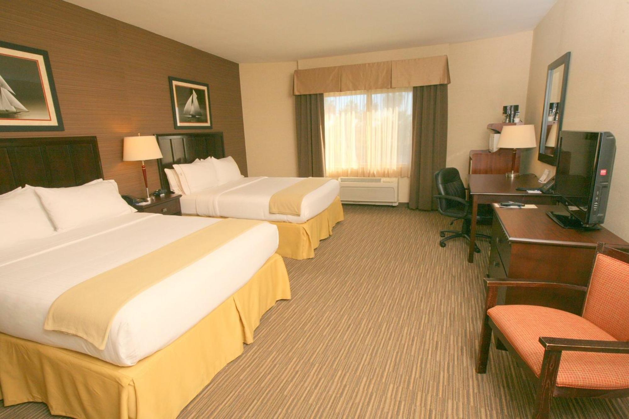 Holiday Inn Express San Diego South - Chula Vista By Ihg Exteriör bild
